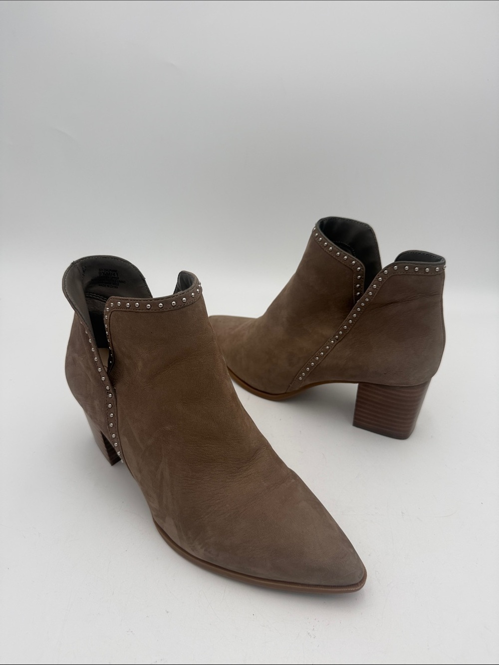 Sole Society Taupe Studded Pointed Toe Ankle Booties women 9.5M festival casual